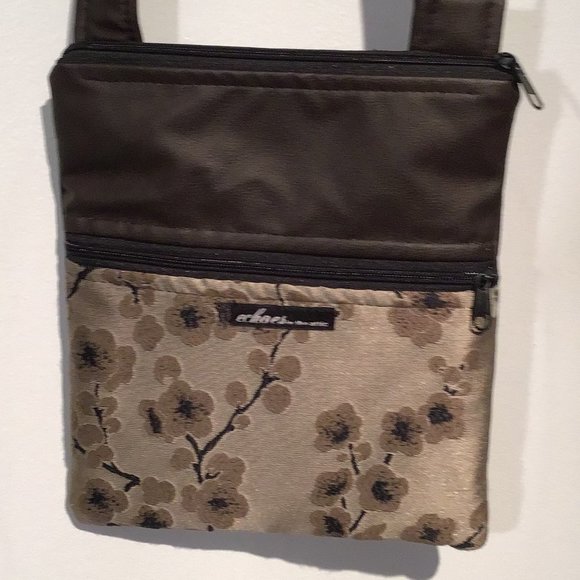 Zipster Vegan Leather Cross-Body Purse - Picture 2 of 11